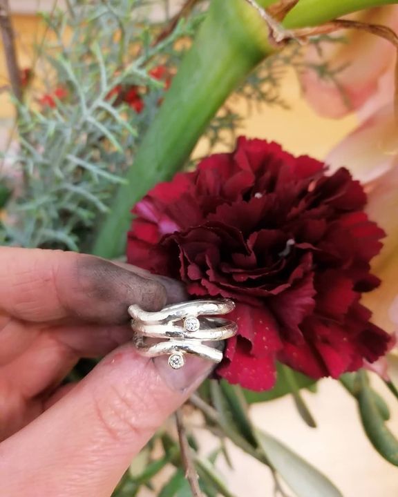 Hold dig opdateret på lokale nyheder fra sociale medier