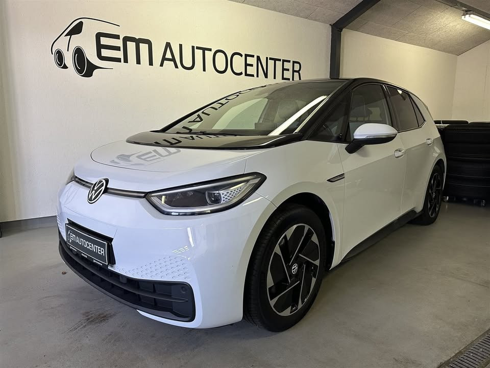 EM AUTOCENTER ApS fremhæver attraktiv VW ID.3 på lager