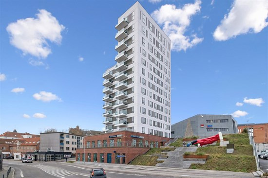 Drømmer du om luksus? For 9.800.000 kr er Bryghusgade 5 kommet til salg - Se den og de dyreste boliger til salg her