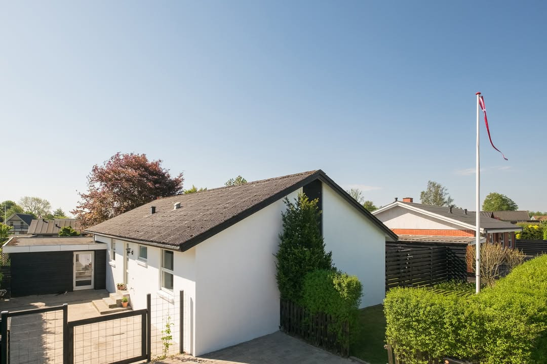 EDC Støvring præsenterer villa på Møllebakken 11 i attraktivt kvarter