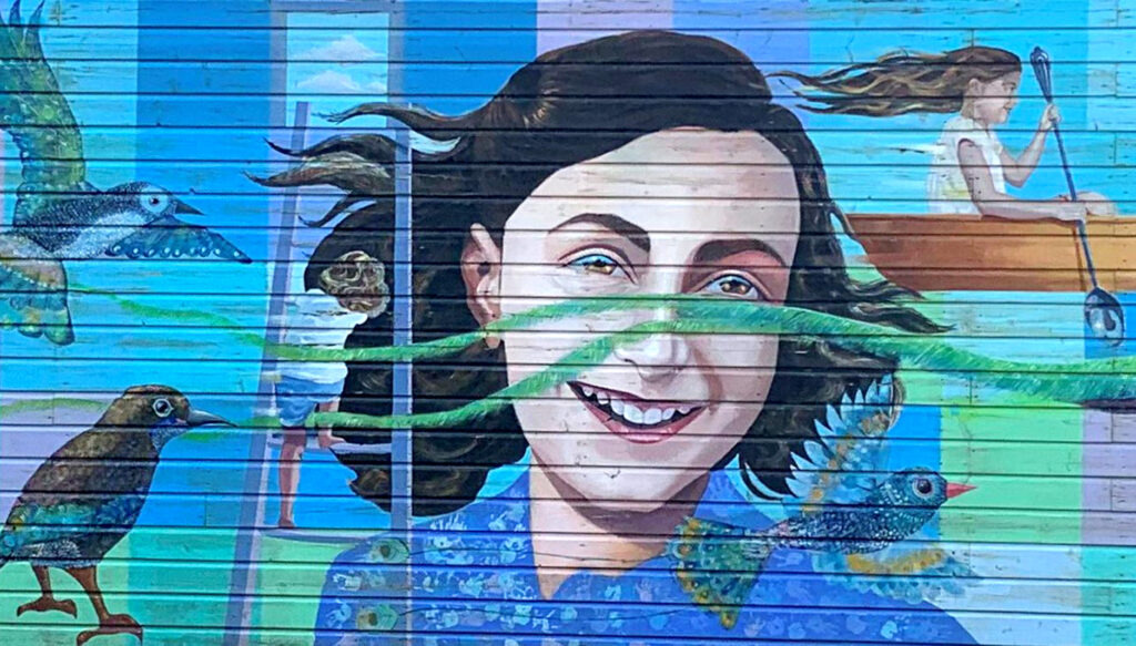 Koncertfortælling: Anne Franks dagbog på Nykøbing F. Teater