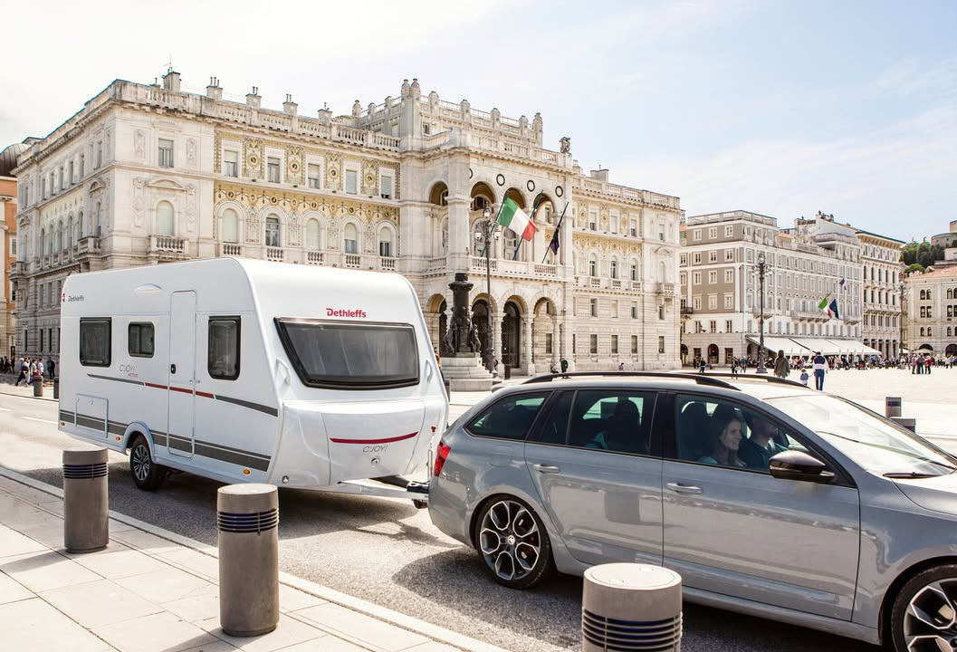 Oplev eventyr på farten med Dethleffs C’Joy fra HINSHØJ CARVAN