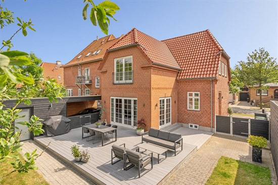 Skjoldsgade 57 og 9 andre boliger er kommet til salg denne uge i Esbjerg - se boligerne her.