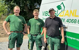 Viborg Anlæg er lokalområdets anlægsgartner, der klarer stort og småt: “Det vigtigste er glade og tilfredse kunder”