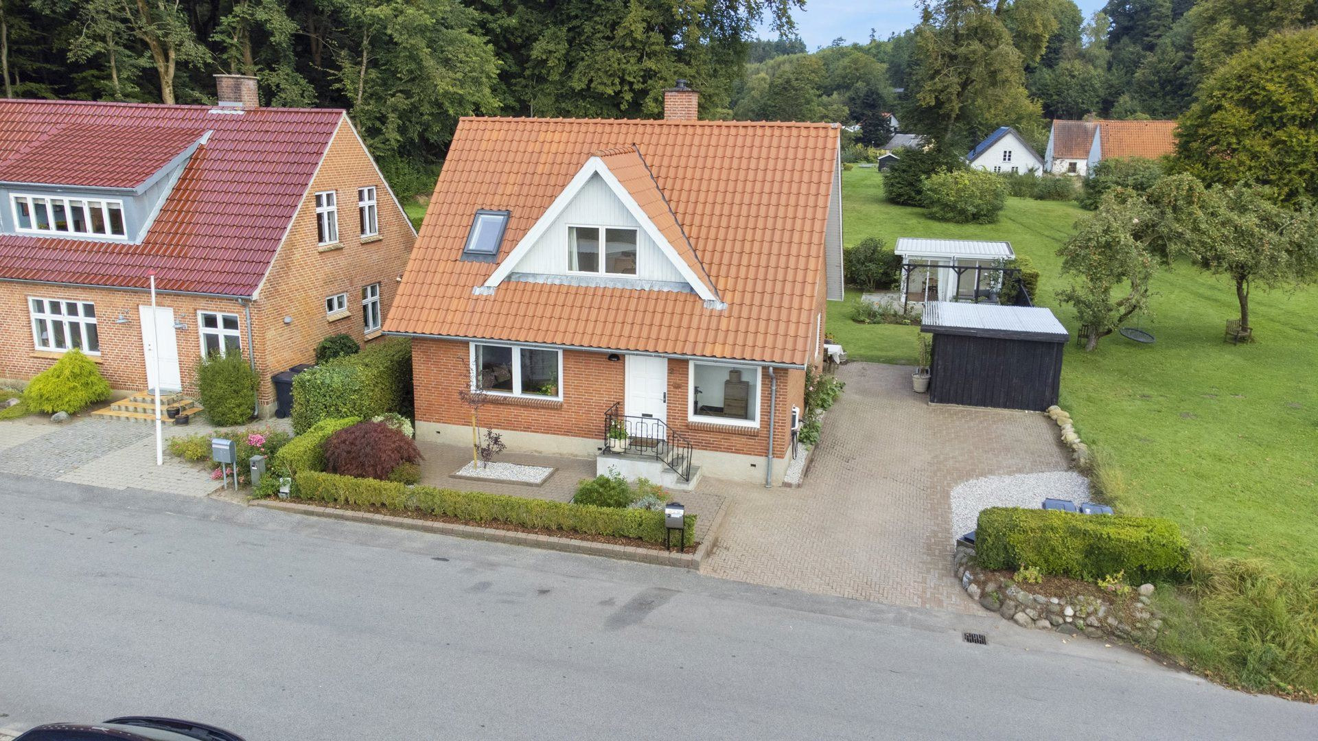 For 1,8  mio. kroner kan du nu få Ahornvej 2 - Se priserne på de dyreste boliger til salg i Randbøl