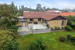 Ny pris på opdateret villa i Vestbjerg: Nu kun 2.695.000 kr.