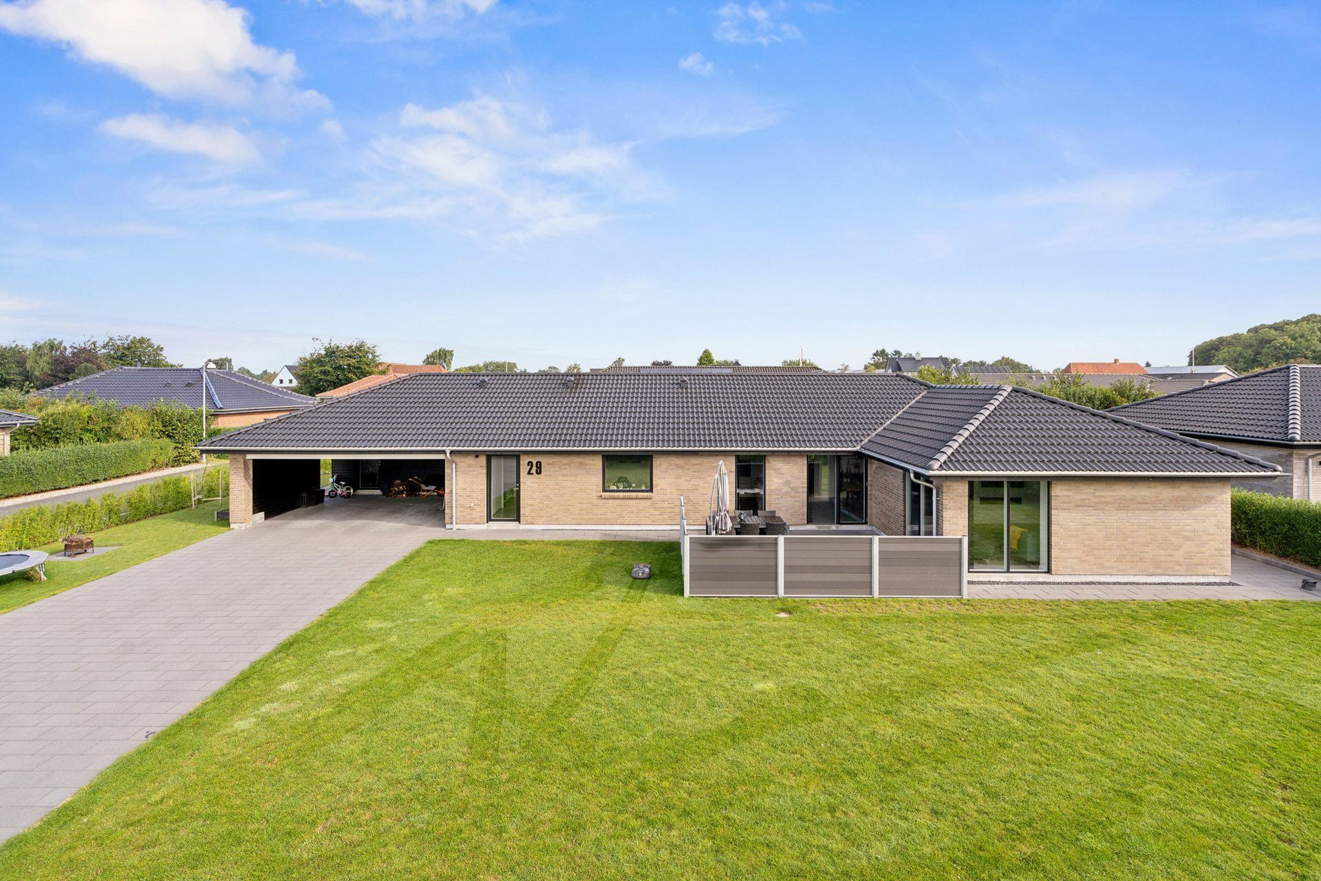 For 3,2  mio. kroner kan du nu få Plantevænget 29, Rise - Se priserne på de dyreste boliger til salg i Rødekro