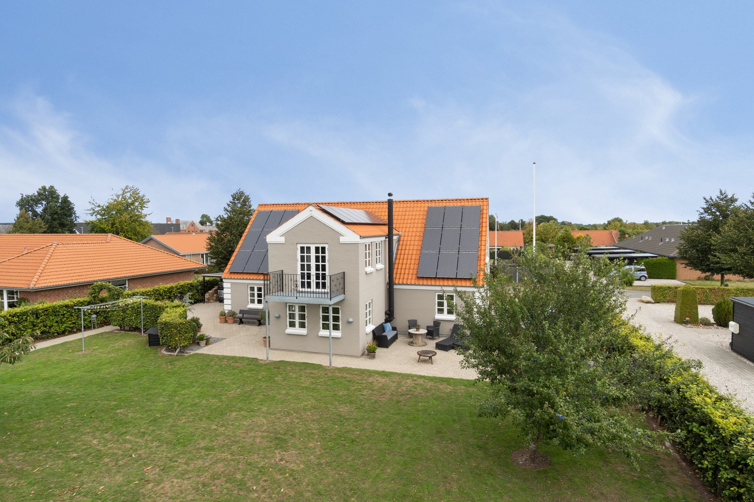 Luksusbolig netop kommet til salg i Ørbæk: Se hvad du skal smide for Ørbæks dyreste adresser her