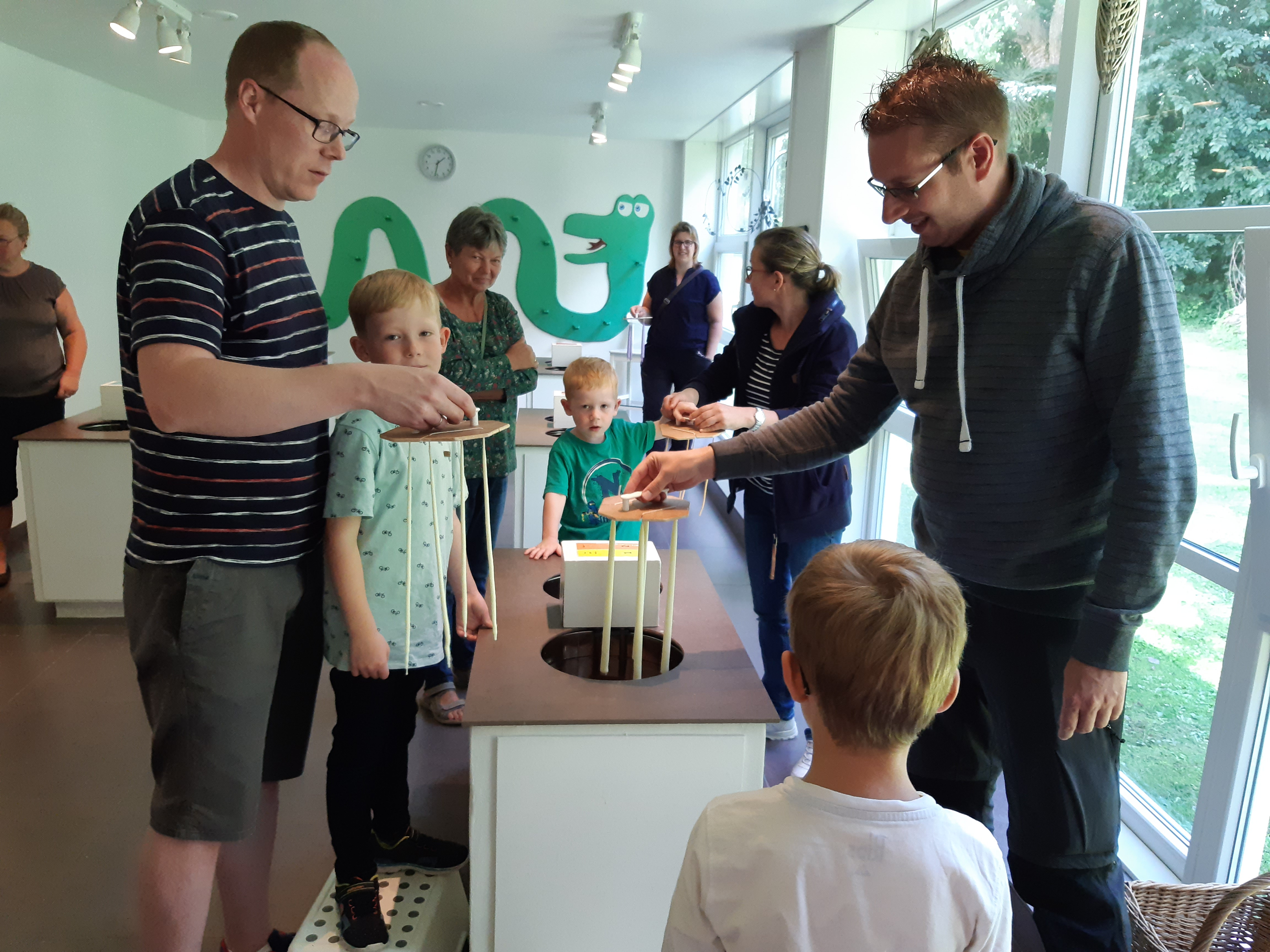 Kreativ lysdypning og caféhygge i Brenderup