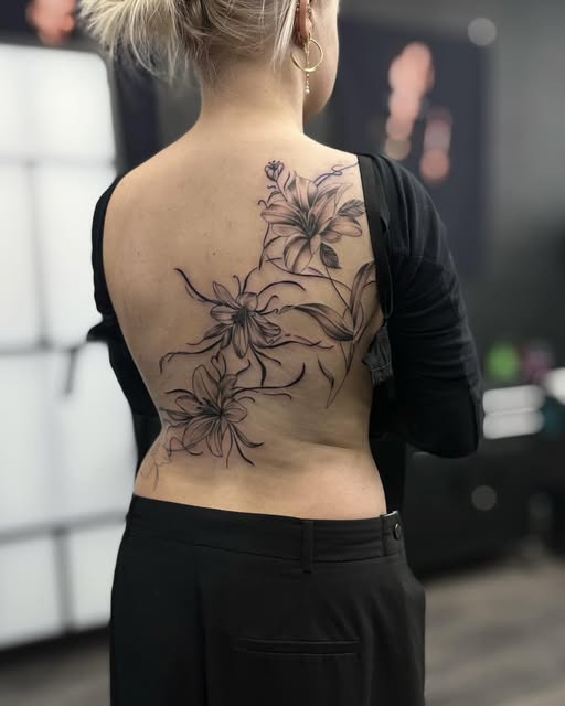 Mr. & Mrs. Tattoo fremviser smukke rygprojekter af Johanne