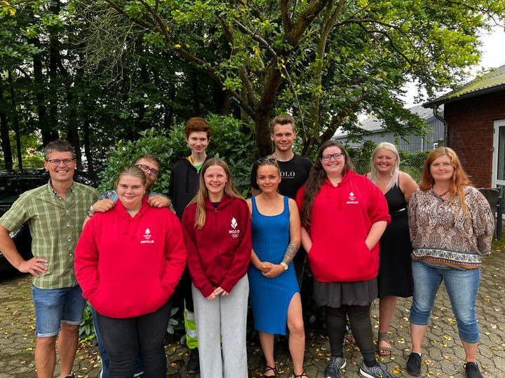 Ungenetværket strålede som frivillige til Skole OL-Finalen