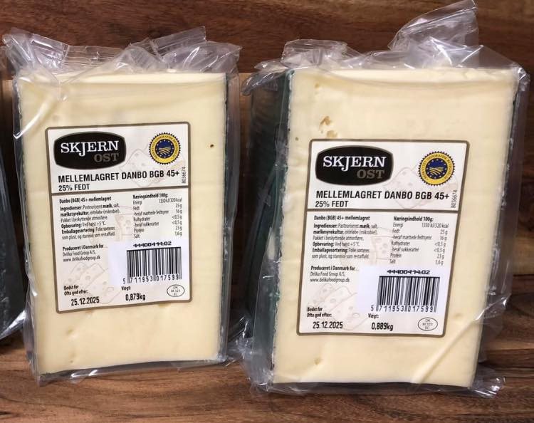 Min Købmand Øster Bjerregrav tilbyder måske Danmarks billigste Skjern ost