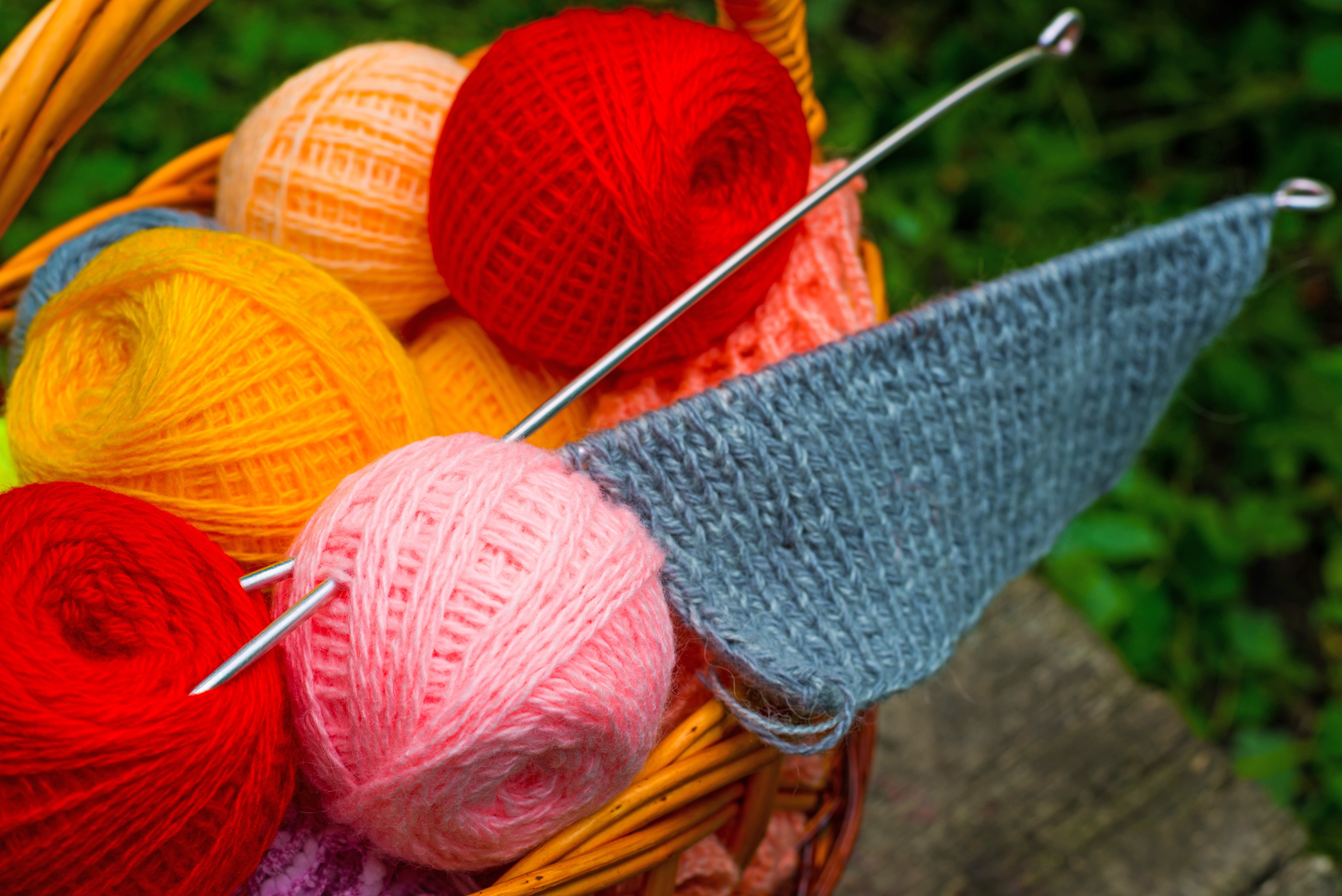 Strikke- og samtalecaféer på Islev Bibliotek og Medborgerhus