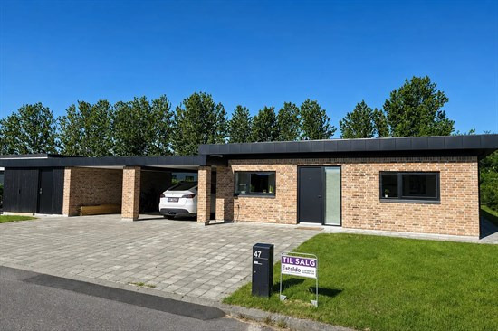 Top 6 over dyreste boliger til salg i Kjellerup. Priser op til 14.995.000 kr