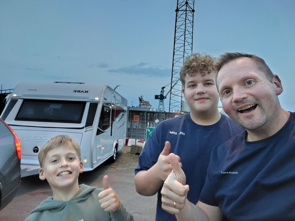 Brønderslev Caravan & Trailer Center præsenterer ny Kabe Estate 470 XL KS 2026 vintervogn