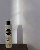 Zenz anbefaler detox til håret med Hair & Scalp Rinse no. 87 hjemme eller i salonerne