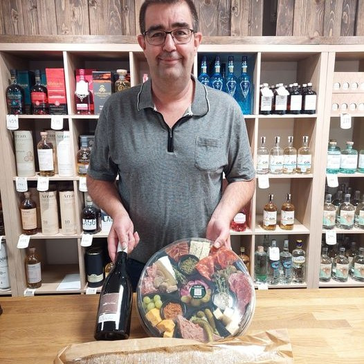 Fredericia Vinhandel tilbyder tapas til to personer i aften eller i morgen