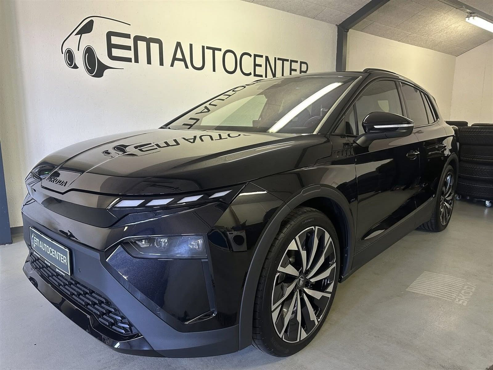 EM AUTOCENTER ApS inviterer til prøvetur i Skoda Elroq denne lørdag