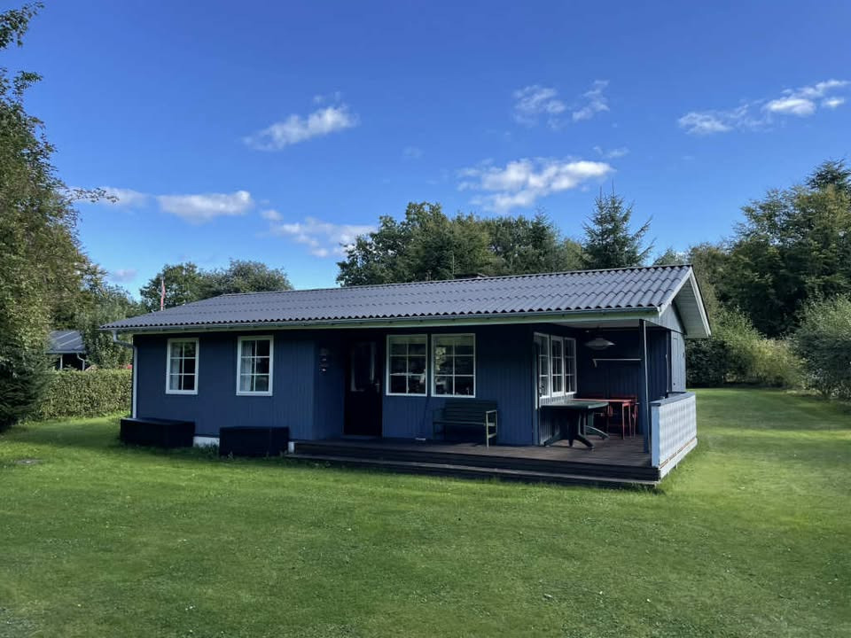 EDC Ejendomsgruppen Struer præsenterer nyt sommerhus til salg i naturskønne Søndbjerg