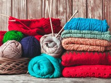 Strik og historie: To inspirerende arrangementer på Ullerslev Bibliotek