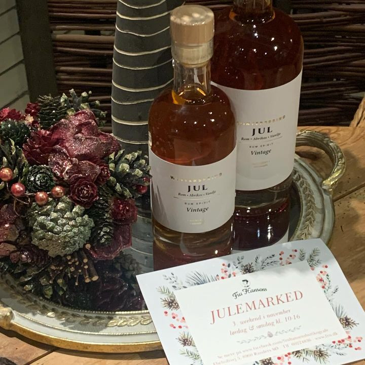 Julemarked hos Fru Hansens med smagsprøver på ny jule rom fra Noormann Foodlab