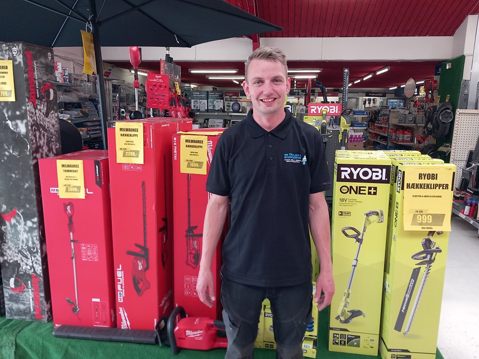 HH Trælast & Byggecenter A/S byder velkommen til Anders i Stoholm butikken