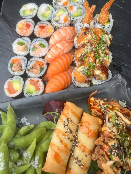 Risskov Sushi ApS præsenterer månedens tilbud på lækker blande-menu til foråret