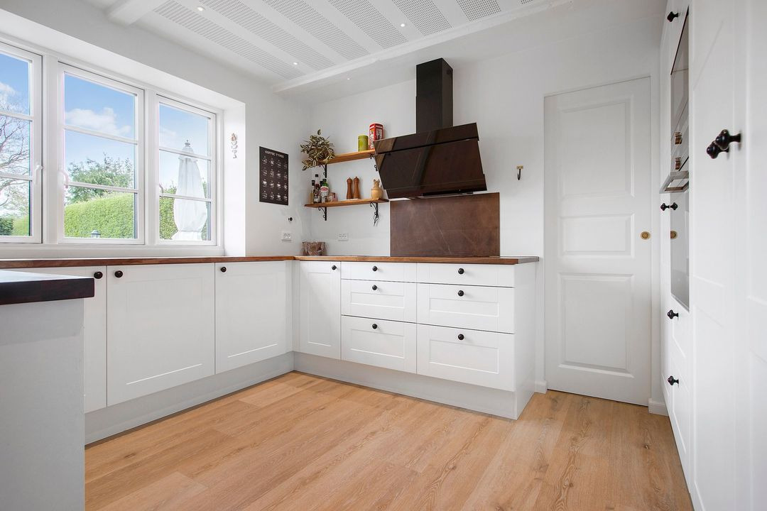 Nyopført villa i Gl. Hasseris med moderne komfort hos Ejendomsmæglerne Hansen & Thoft