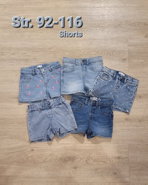 Børneshoppen Brønderslev har et kæmpe udvalg af shorts til mini piger