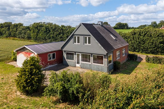 Bjerlev Hedevej 11 er til salg for kun 398.000 kr.: Se de billigste boliger til salg i Jelling her