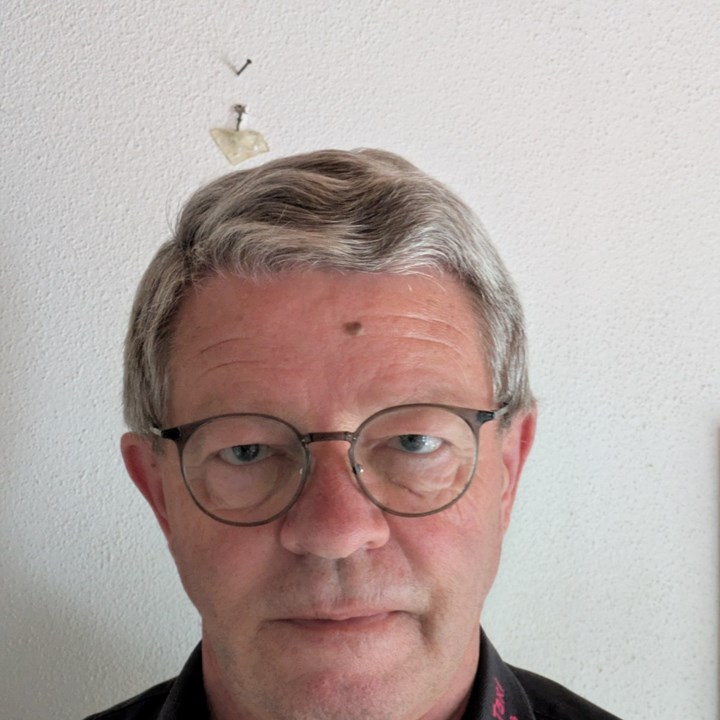 Portrætfoto af Erik Holy
