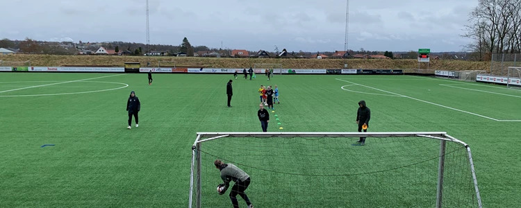 Oust Mølleskolen nyeste skud på Fodboldlinjen