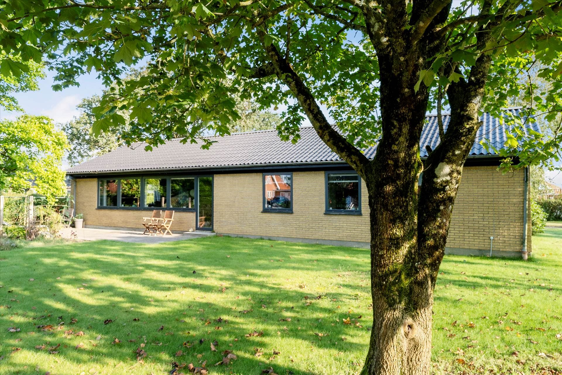 En ren boligdrøm på [m² på dyreste bolig] m² til 1,1  mio. kroner er nu komme til salg i Bredebro: Se hvor de dyreste boliger til salg i Bredebro er