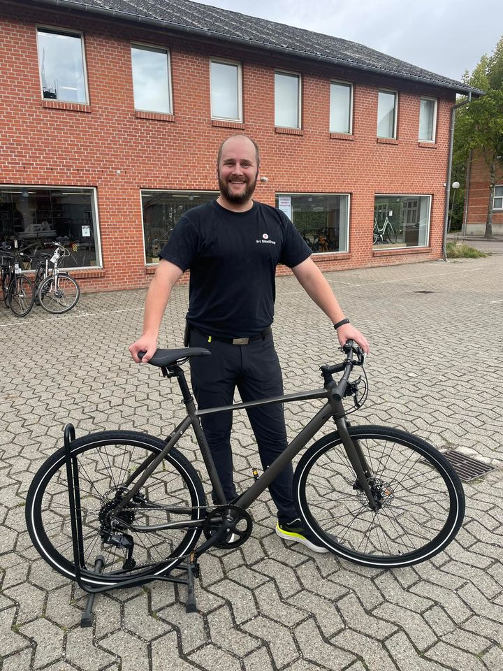Fri BikeShop Vejle: Prøv den sporty citybike Companion C2.0 med hydrauliske skivebremser og delbetalingsmulighed