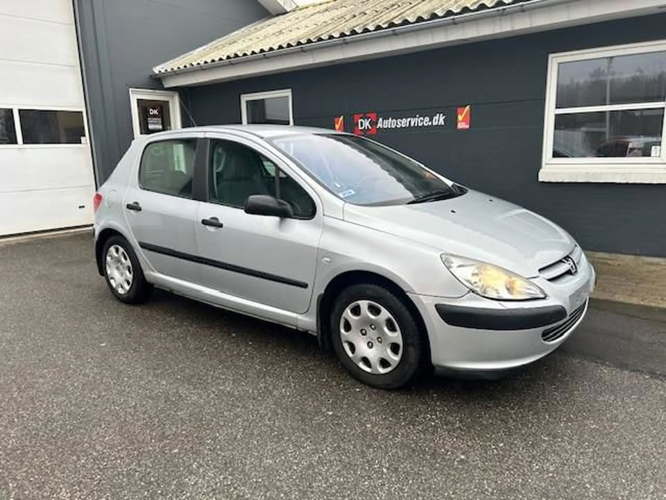 DK Autoservice præsenterer Peugeot 307 til salg