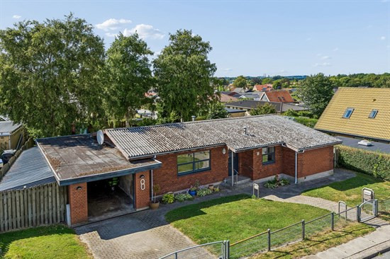 Labyrinten 23 er til salg for kun 1.515.000 kr.: Se de billigste boliger til salg i Klarup her