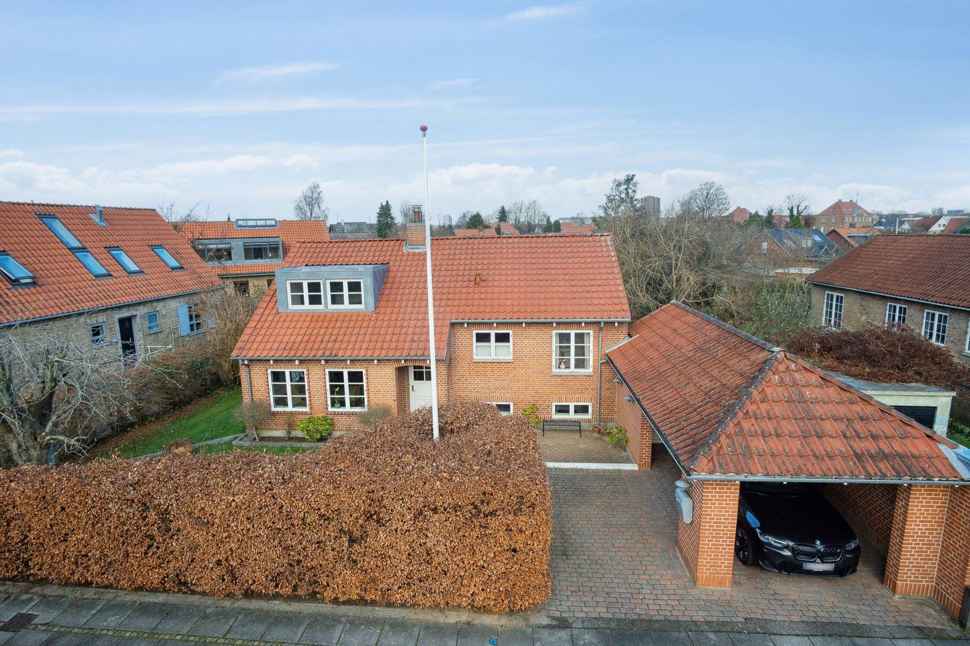 For 8,2  mio. kroner kan du nu få Skovdalsvej 7 - Se priserne på de dyreste boliger til salg i Viby J