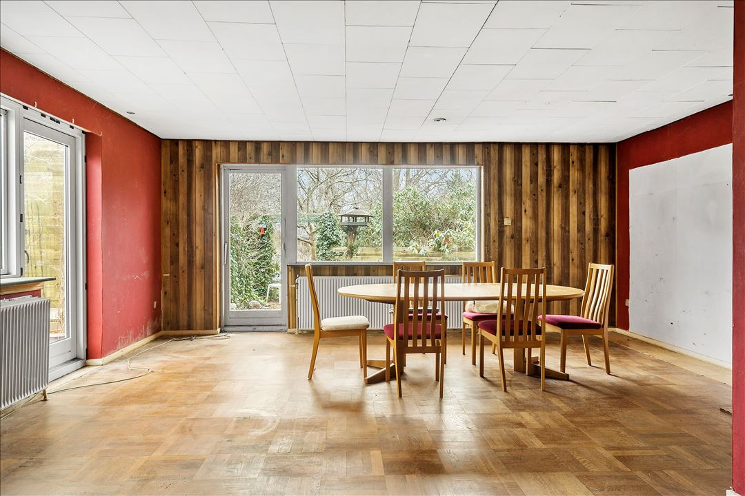 Til salg hos EDC Ejen­doms­grup­pen Struer: Prisvenligt renove­rings­pro­jekt -  indvendigt