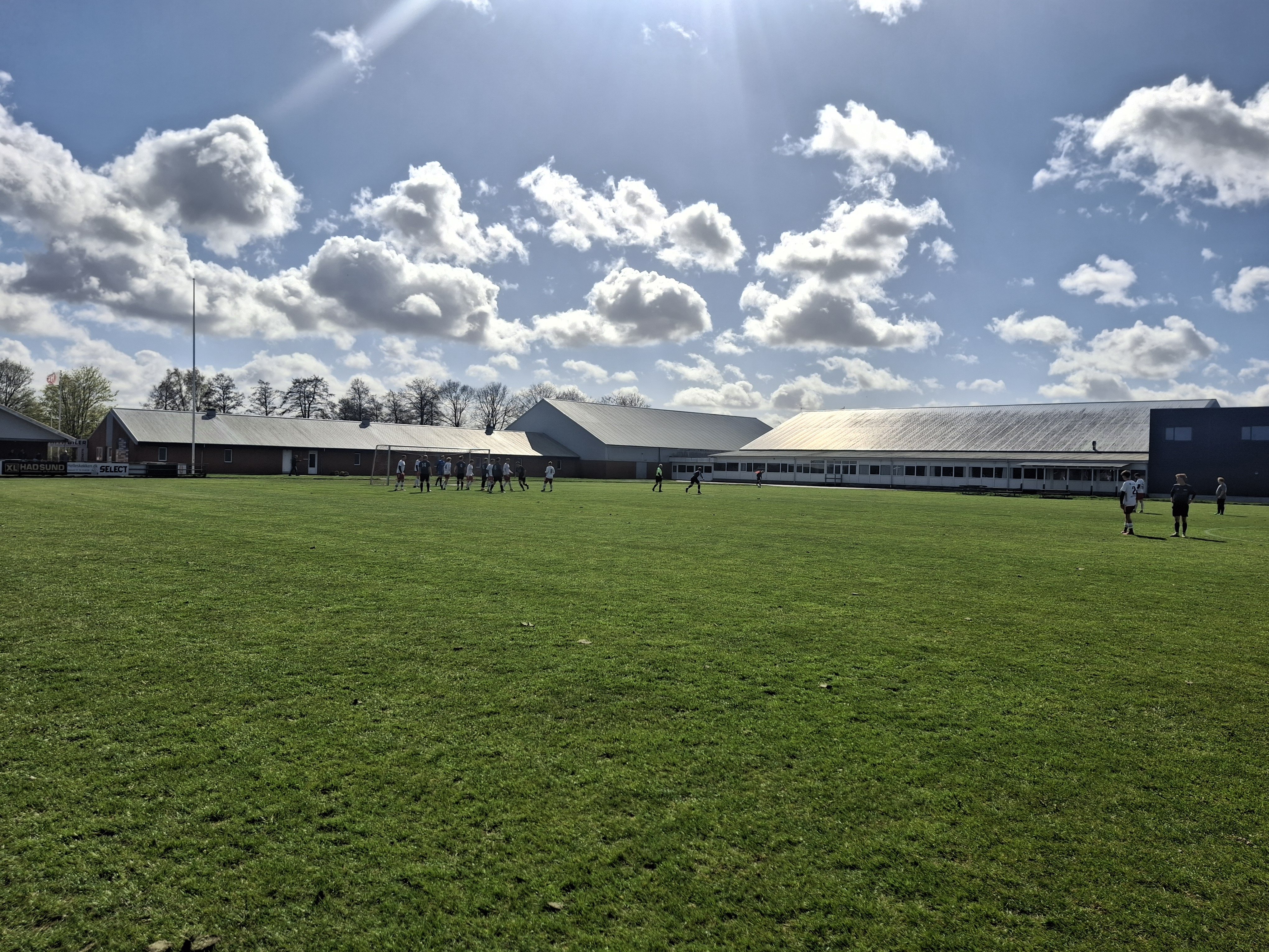 SMIFF Herrer sikrer sig vigtige point på udebane mod Hadsund B