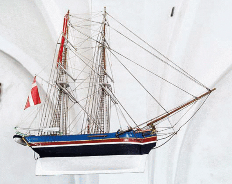 Inspirerende dag i Fangel Kirke: Musik, historie og fællessang