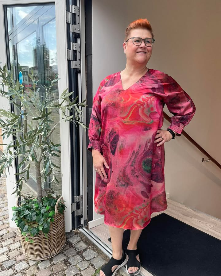 Only Curves præsenterer smuk pink kjole fra No.1 by Ox til sommerens festligheder