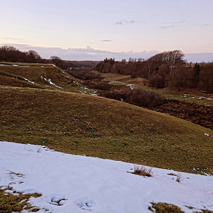 Glatføre giver udfordringer hos Brandsborgs Kropsterapi: K-Laser spiller en nøglerolle i behandlingen af faldskader