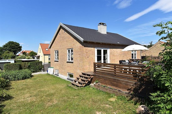 Galschiøtsvej 1 og 1 anden boliger er kommet til salg denne uge i Helsingør - se boligerne her.