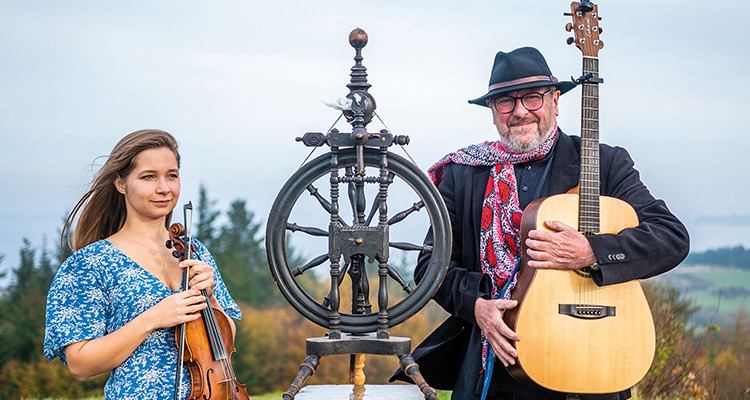 Lyse sange og livsmod i Sønder Dråby Kirke