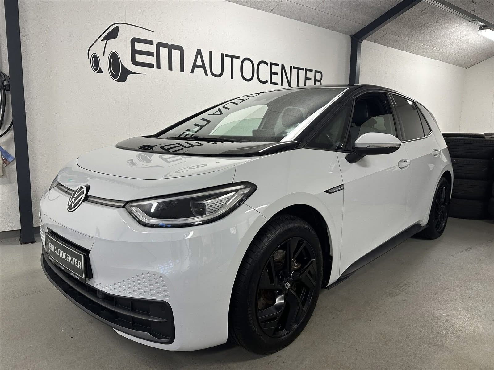 EM AUTOCENTER ApS fremhæver det alsidige udstyr i VW ID.3 for optimal komfort