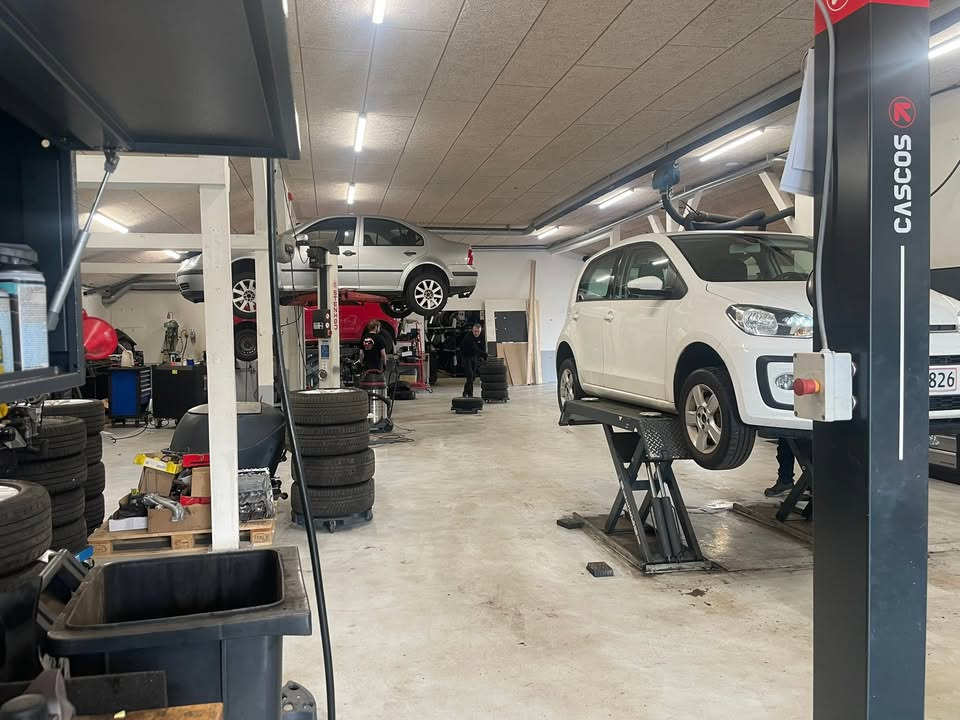 Soldal Auto inviterer til hjulskiftedag med gløgg og æbleskiver