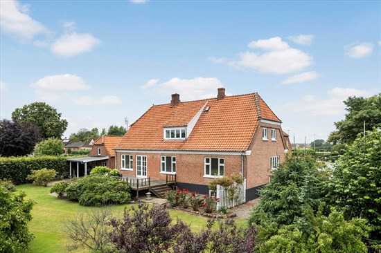 Top 6 over dyreste boliger til salg i Hørve. Priser op til 5.995.000 kr