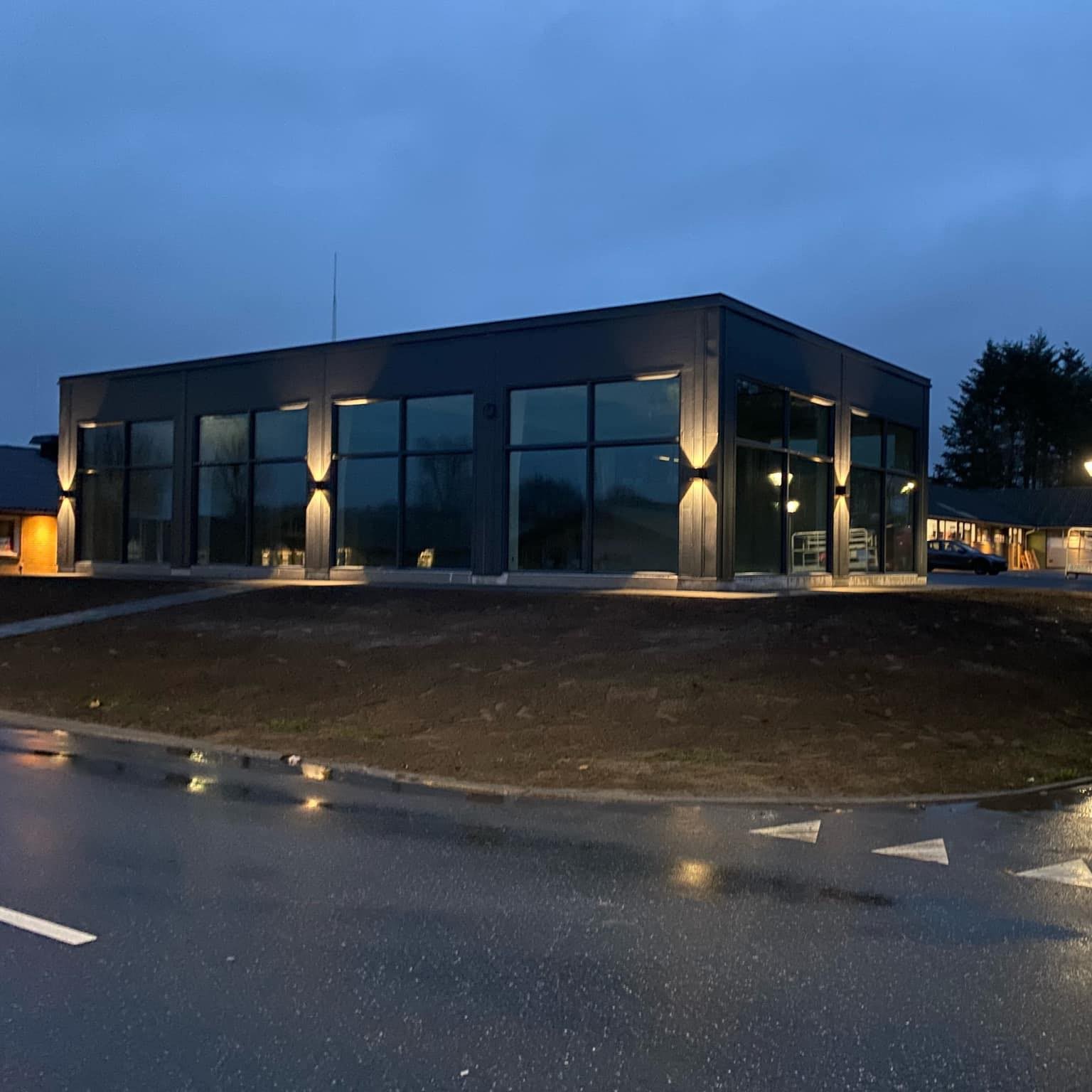 El-salg Center Dronninglund