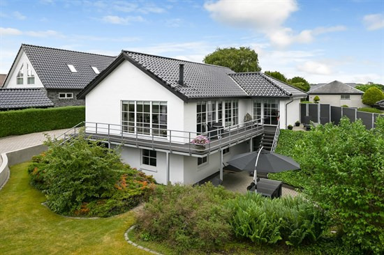 Buntmagervej 9 og 9 andre boliger er kommet til salg denne uge i Esbjerg - se boligerne her.