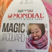 Nyheder i garn hos Rie & Henrik's Tøjbiks: Mange forskellige slags fra 38 kr. året rundt i Randers